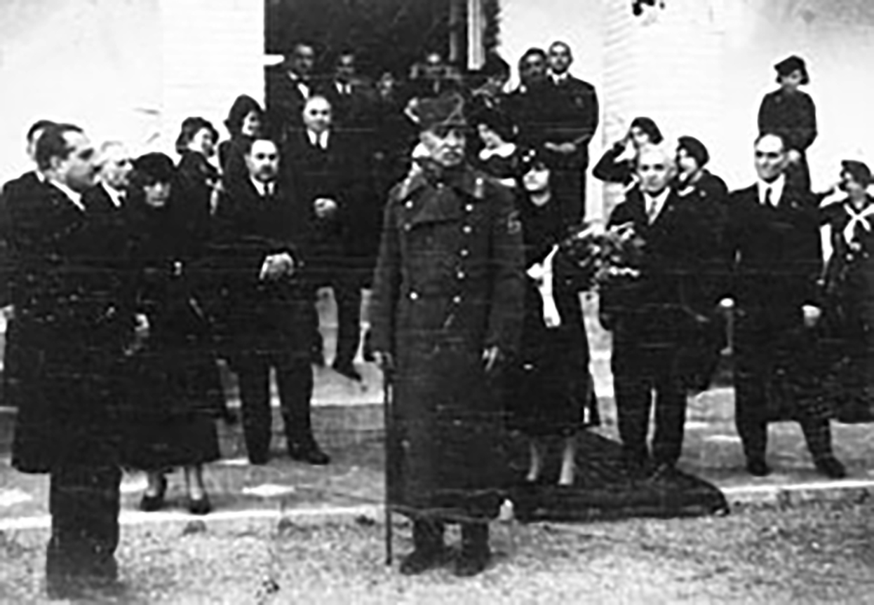 Reza Shah Pahlavi and the unveiling reforms